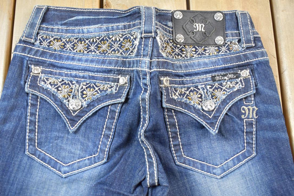 Vintage Y2K Miss Me Bedazzled Low Rise Jeans Size 26x33