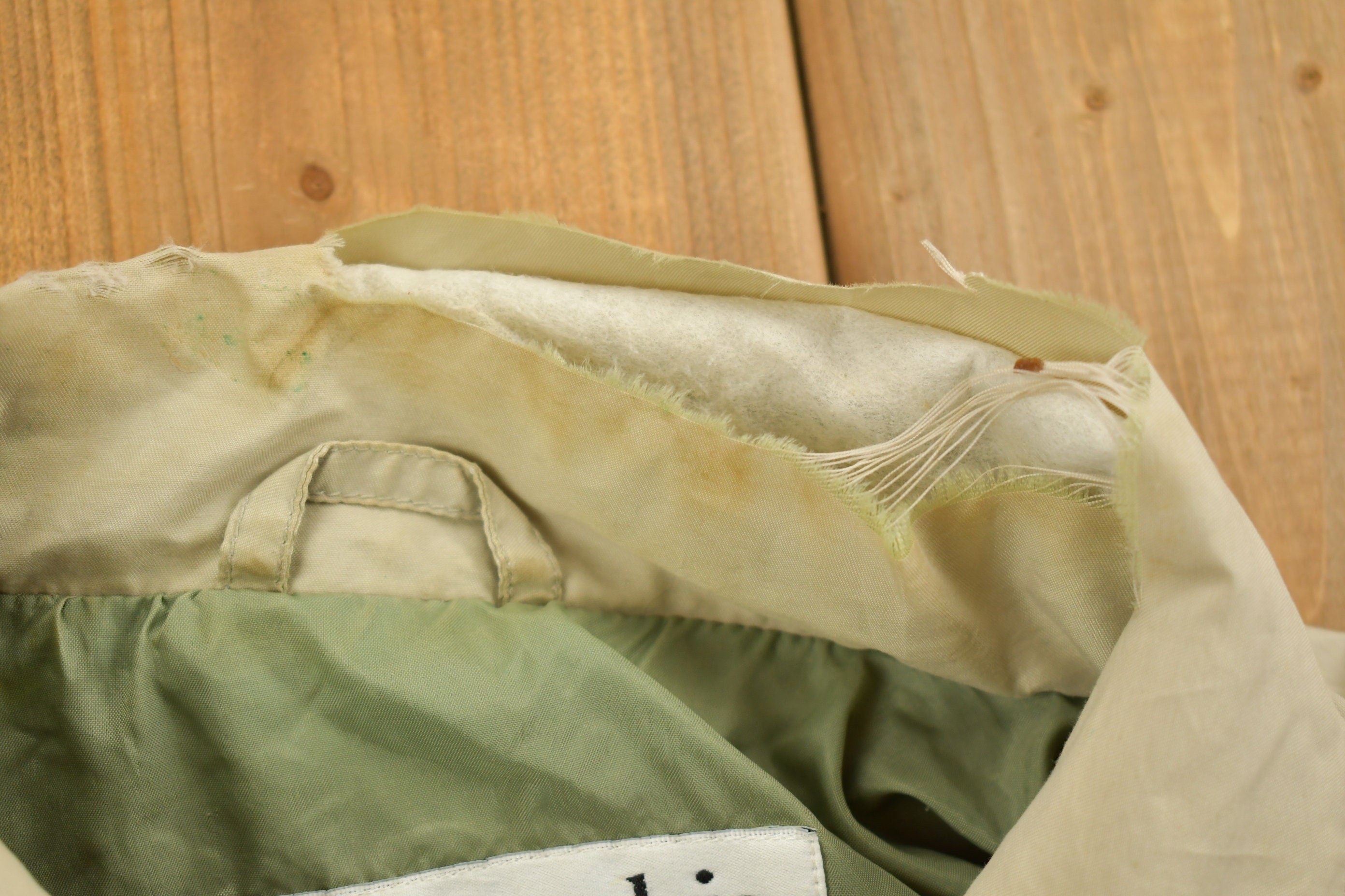 Vintage 1990s Columbia Windbreaker Jacket