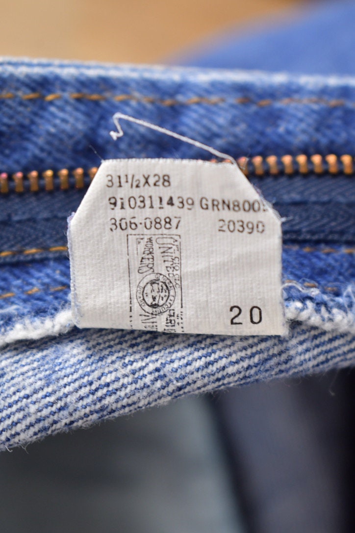 Vintage 1980s LEE Blue Jeans Size 29 x 27