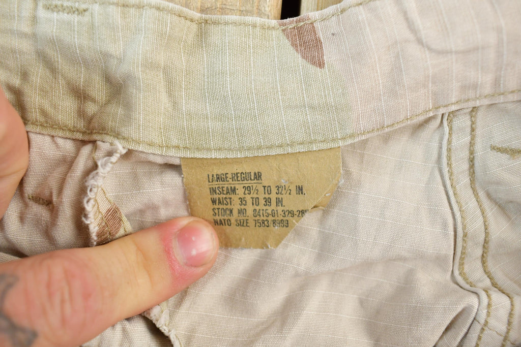 Vintage 1990s Desert Camouflage Cargo Pants Size 38x29