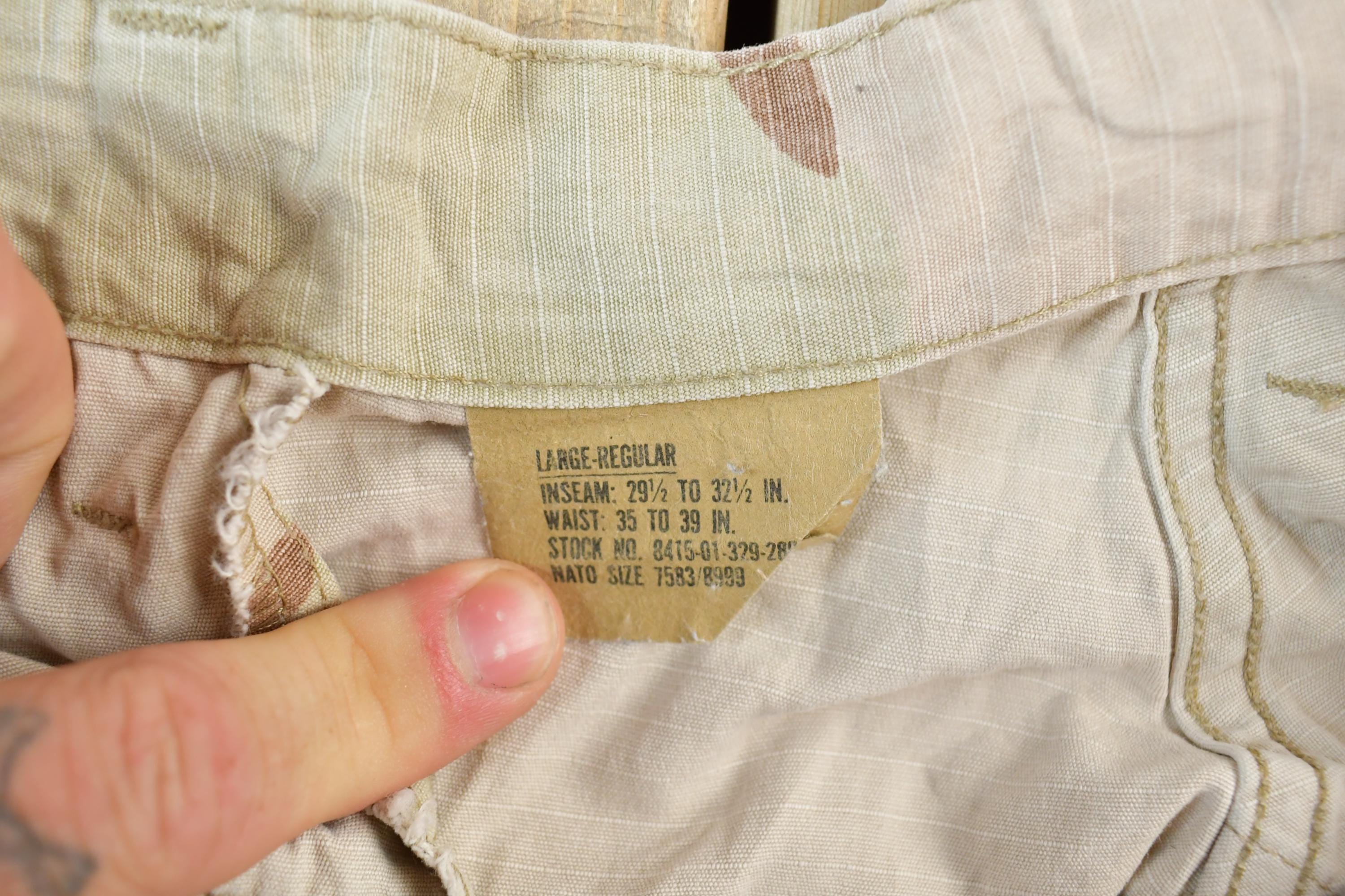 Vintage 1990s Desert Camouflage Cargo Pants Size 38x29