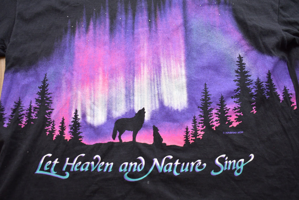 Vintage 1990s Let Heaven And Nature Sing Wolf Graphic T-Shirt
