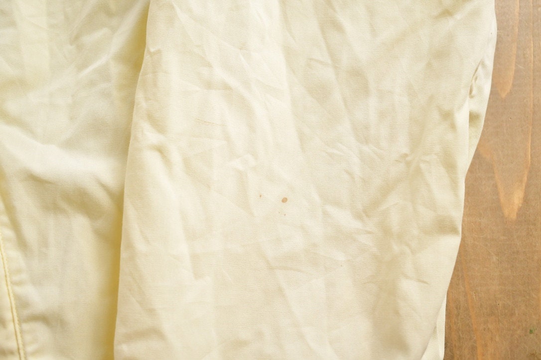 Vintage 1980s Peters Light Shirt Jacket /True Vintage / Embroidered / Streetwear / Vintage Windbreaker / Water Repellent / Missing Button