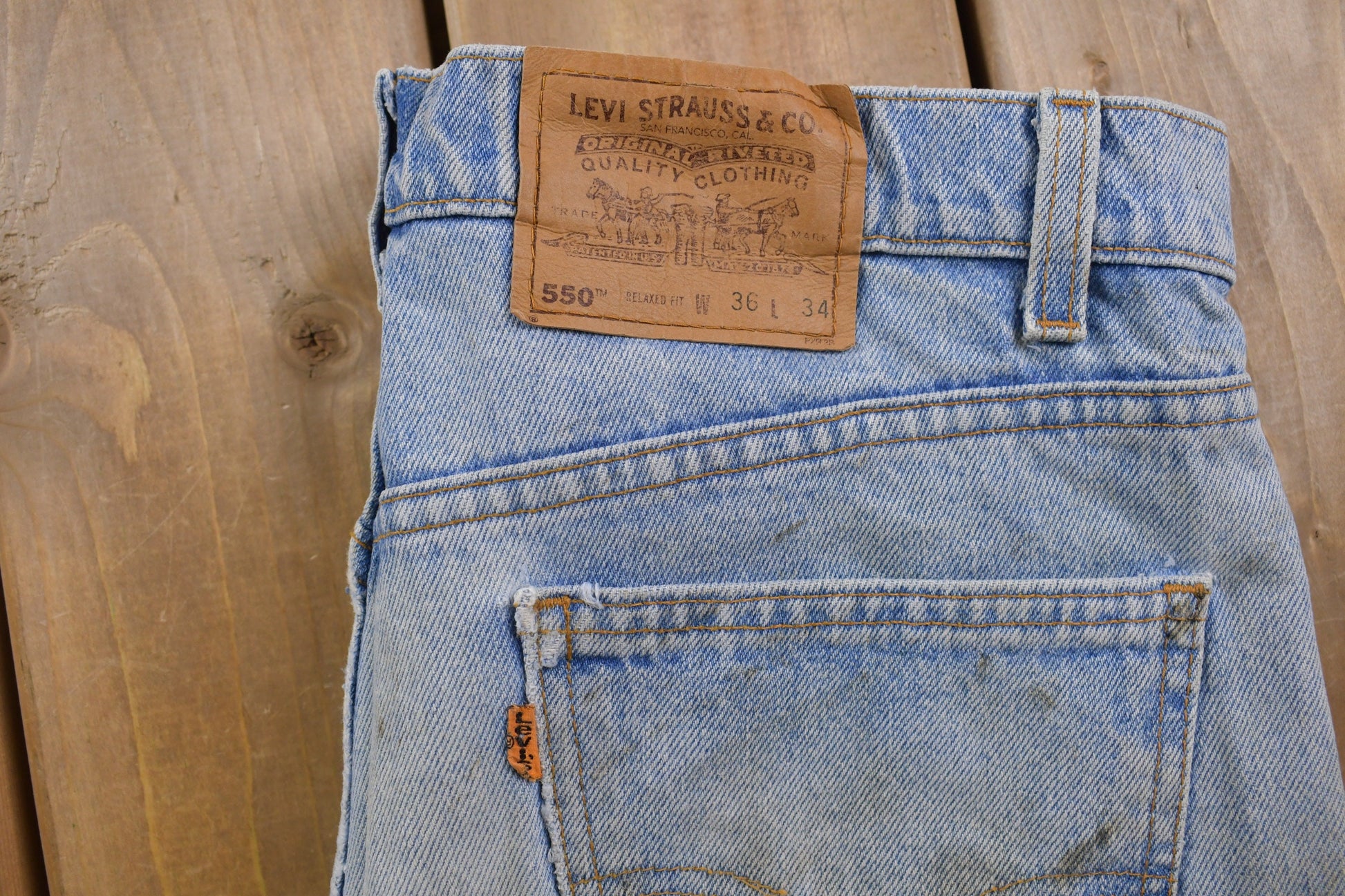 Vintage 1980s 550 Levi's Orange Tab Naturally Distressed Jeans Size 35 x 30
