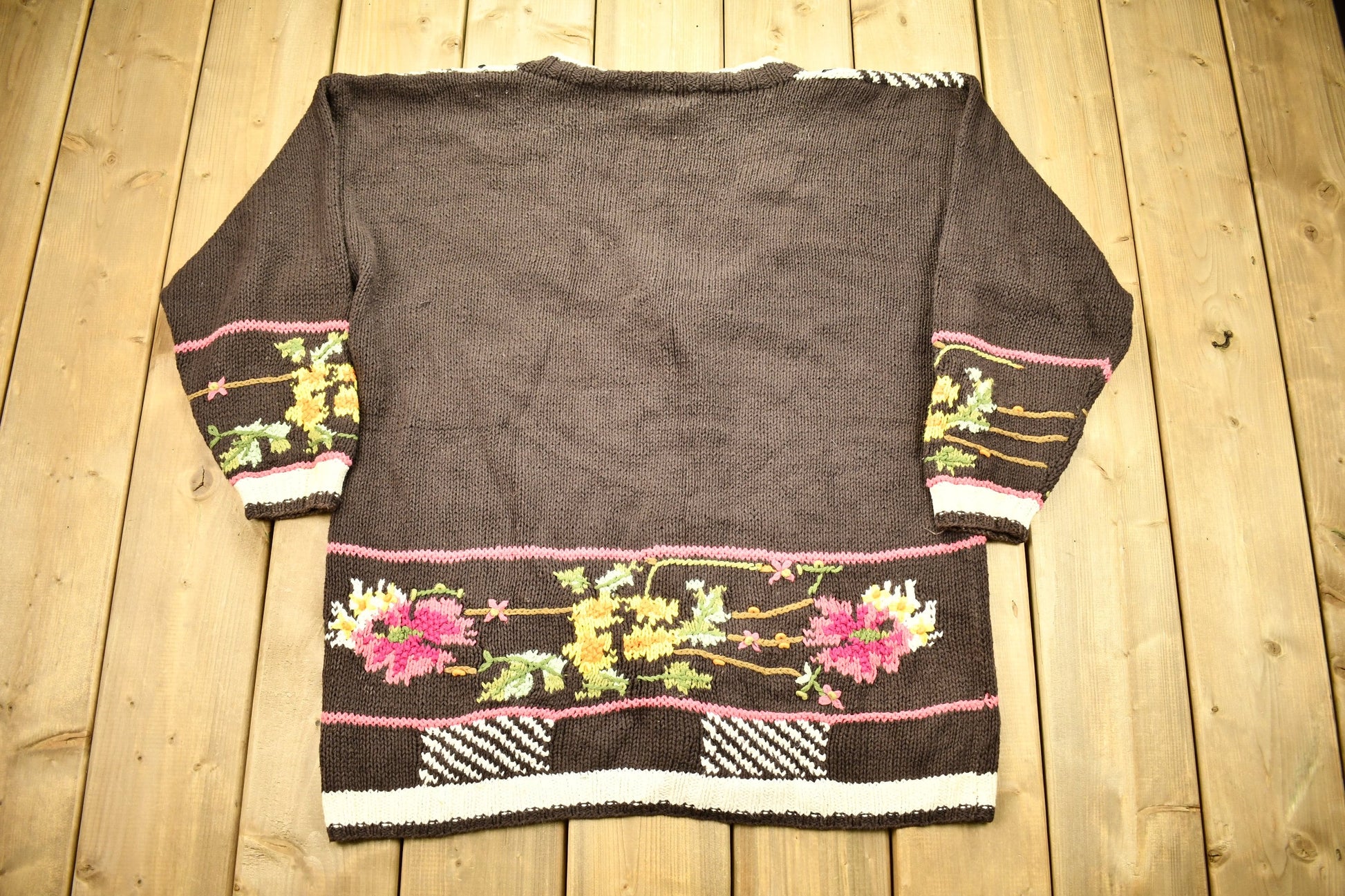 Vintage 1990s DL McKelvey Hand Knitted Cardigan Sweater