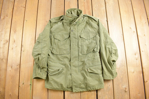 Vintage 1980s Military Army Field Jacket / Button Up Jacket / Army Green / Vintage Army / Streetwear Fashion / Army Jacket