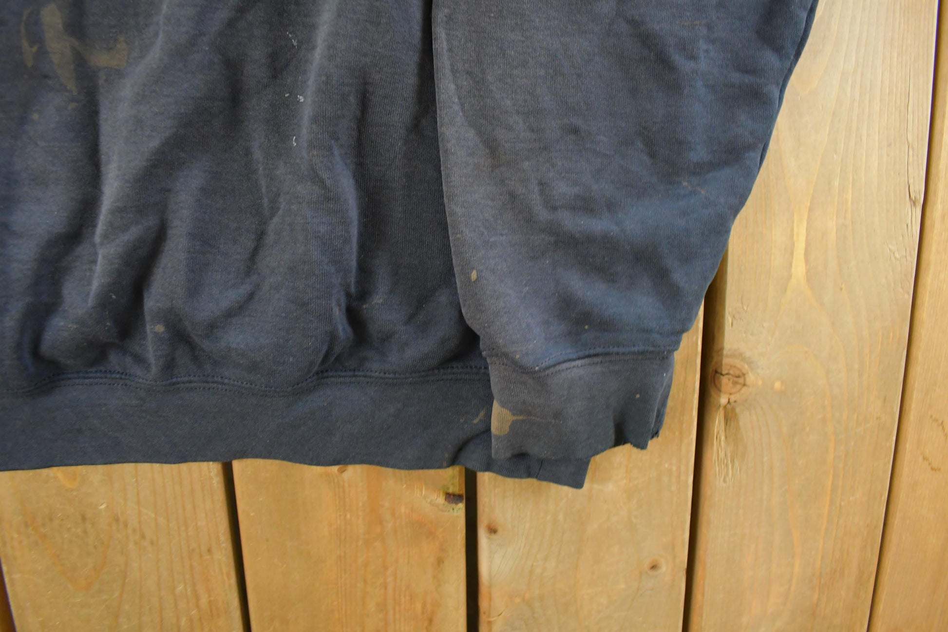 Vintage 1990s Distressed Carhartt Crewneck Sweatshirt Men's 2XL / Heavy Cotton / Sweatshirt / Workwear / Streetwear / Vintage Carhartt