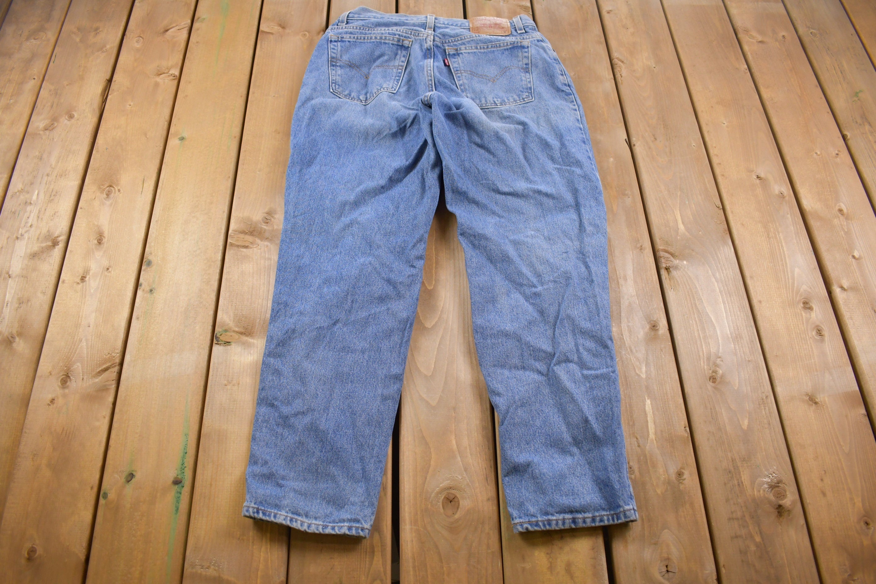 Vintage 1990s Levi's 550 Red Tab Jeans Size 31 x 30