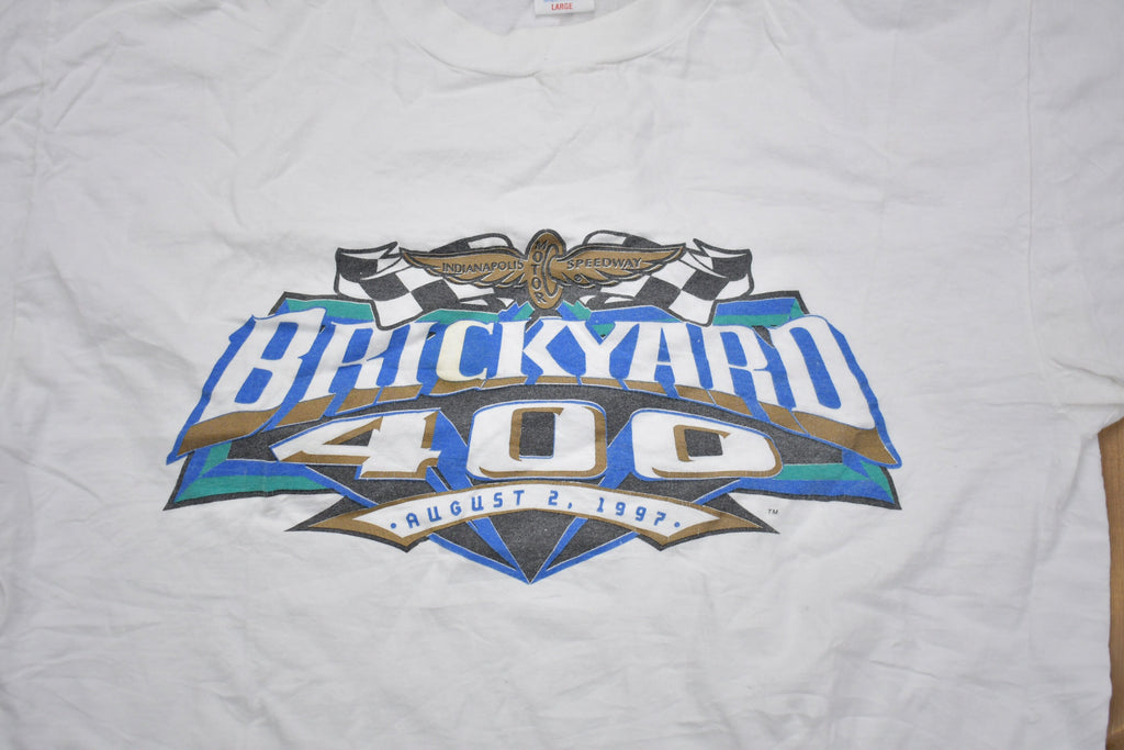 Vintage 1997 Indianapolis Motor Speedway Brickyard 400 Racing T-Shirt