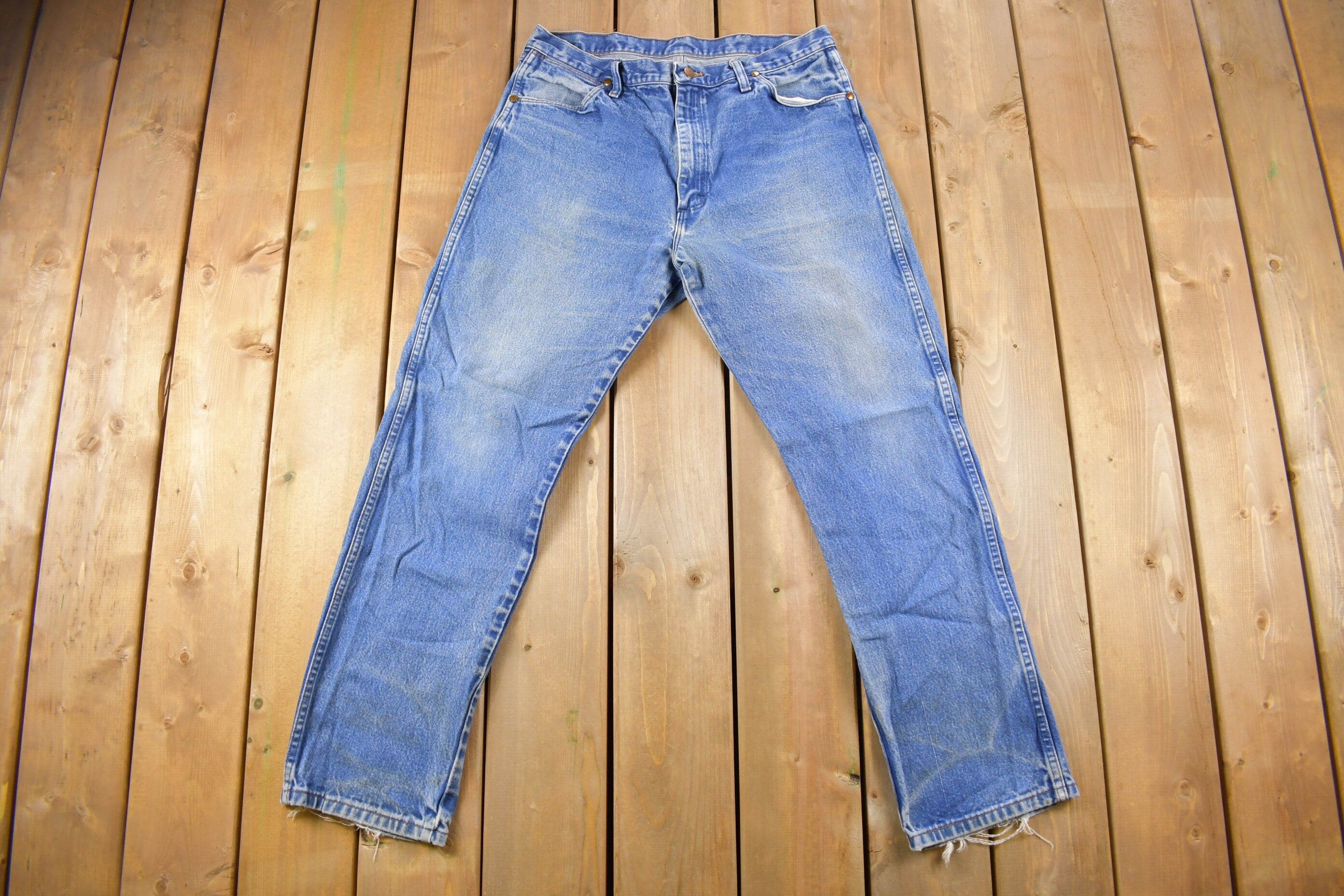 Vintage 1990's Wrangler Blue Jeans 33 x 31
