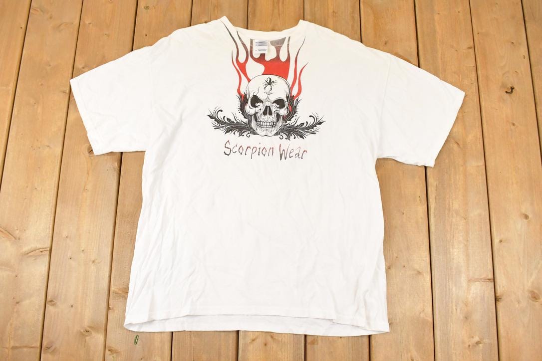 Vintage 1990s Scorpion Wear Spider Skull Souvenir Rock T-Shirt Men's L