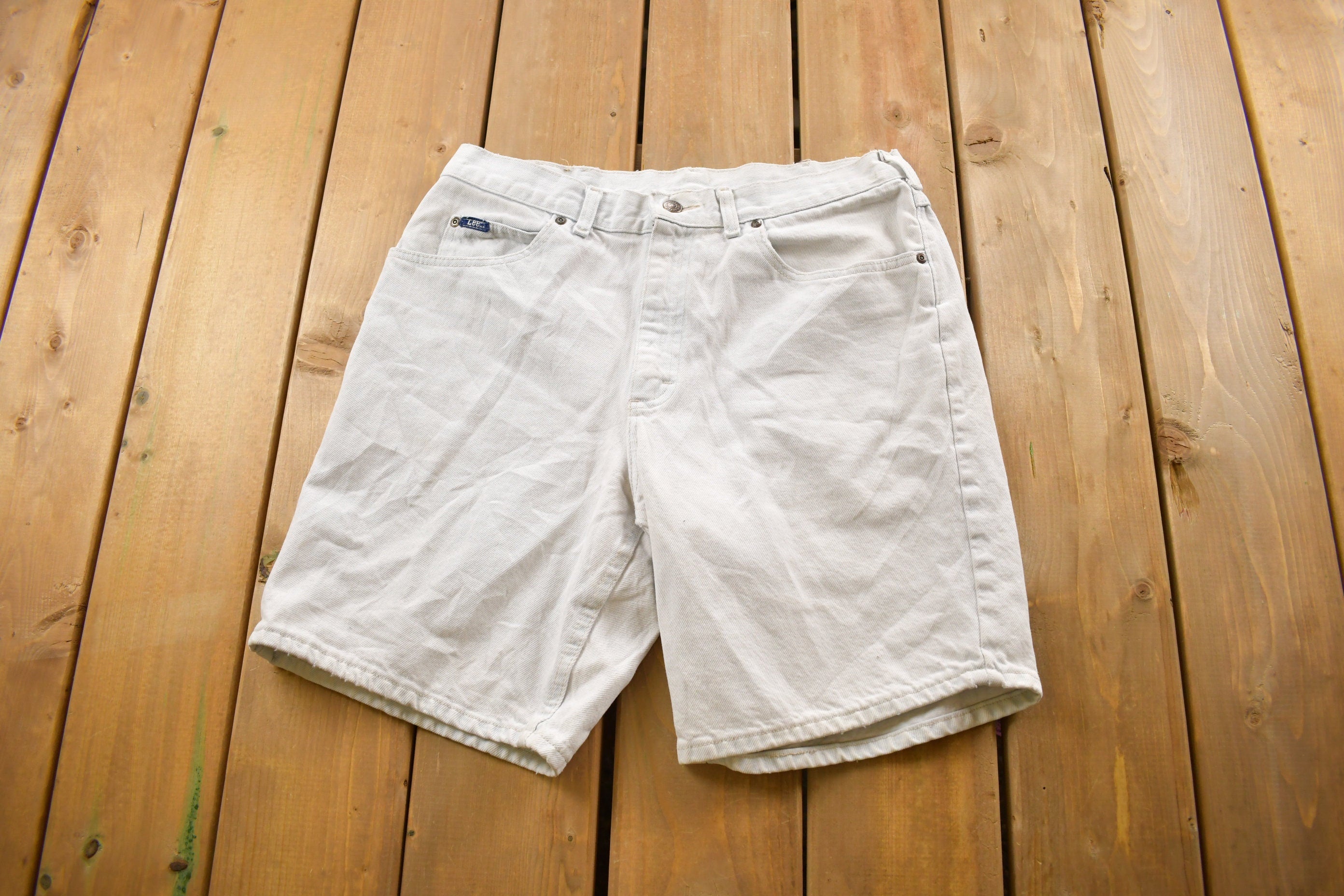 Vintage 1990s Lee Jean Shorts Size 32
