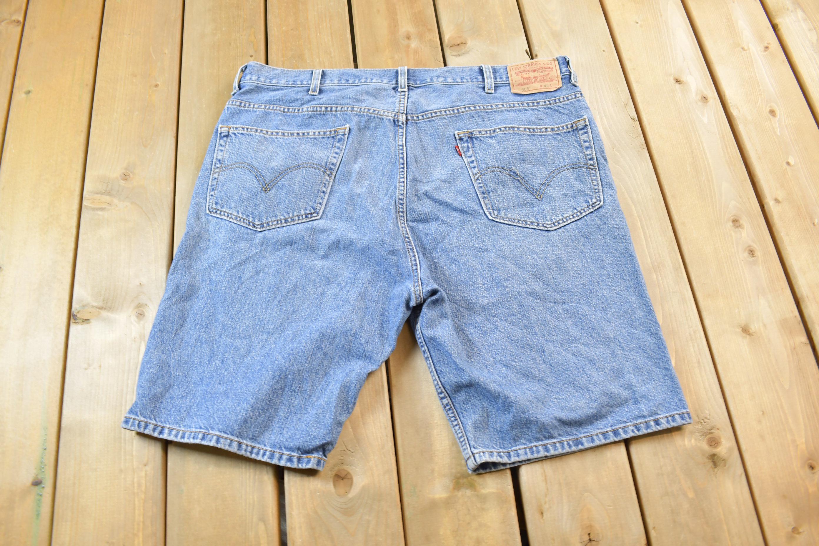 Vintage 1990s Levi's 505 Red Tab Jean Shorts Size 36