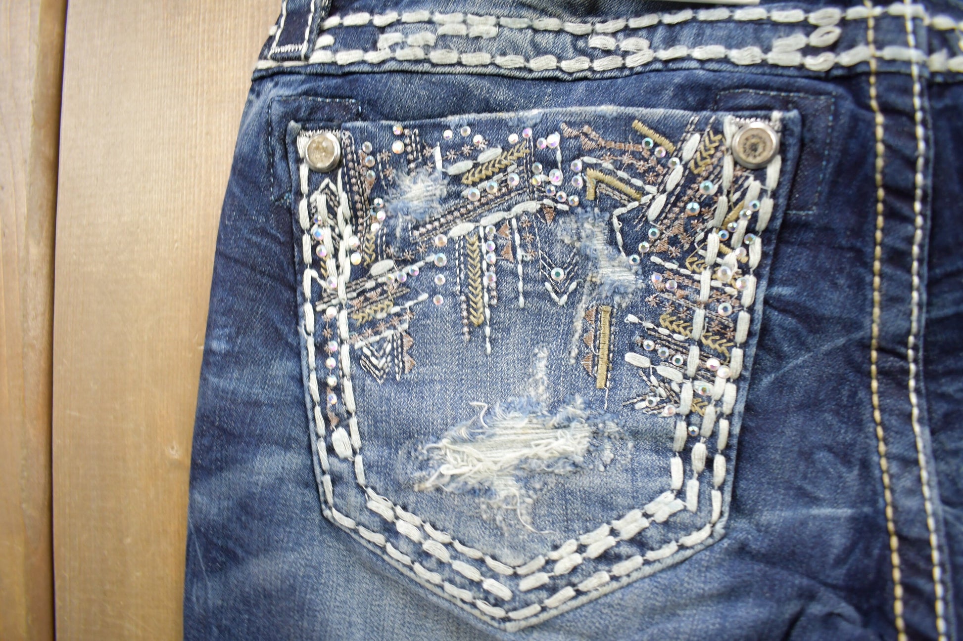 Vintage Y2K Miss Me Bedazzled Low Rise Jeans Size 26x33