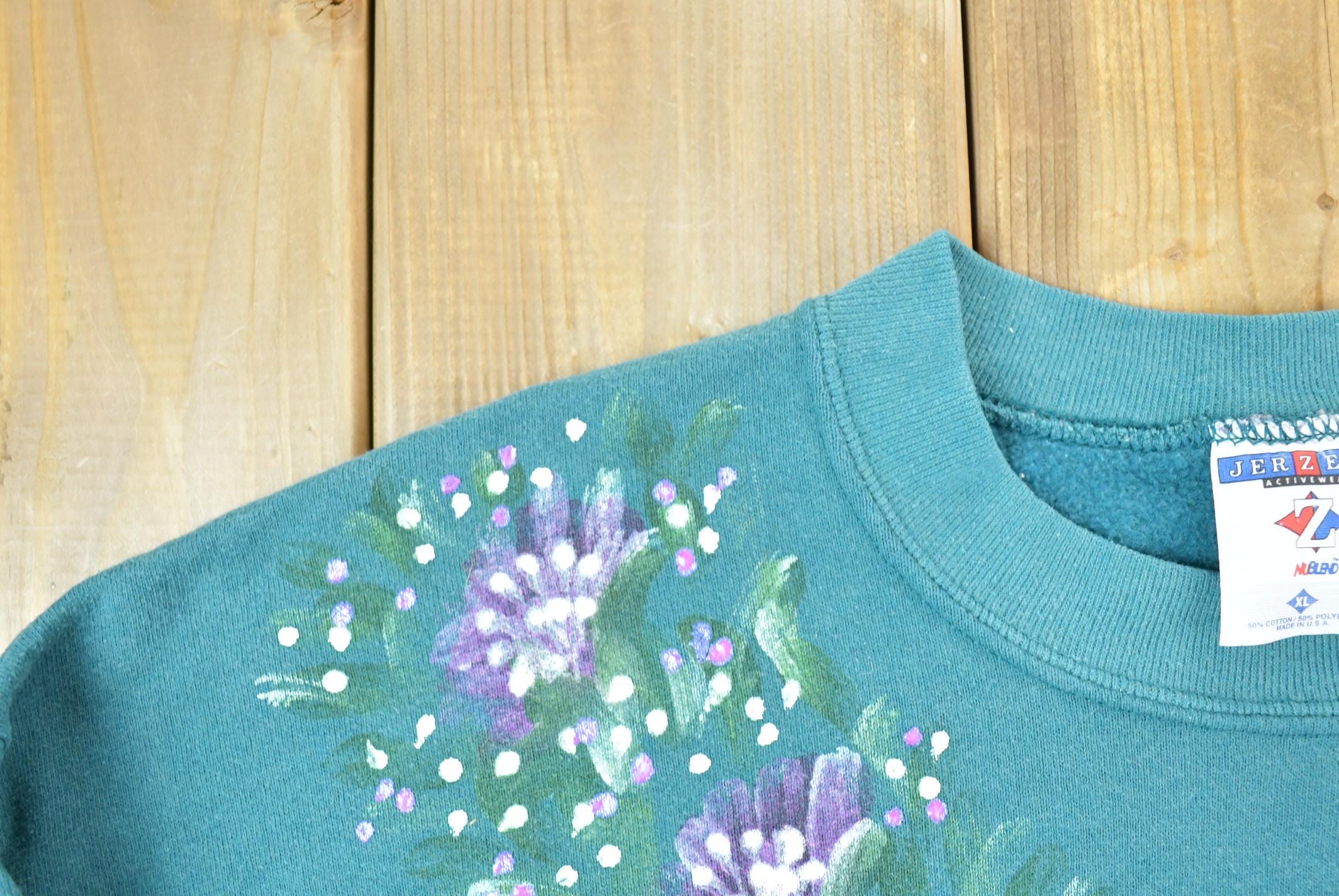 Vintage 1990s Jerzeez Hand Painted Floral Cute Crewneck Sweater / 90s Crewneck / Grandma Sweater / Streetwear / Made In USA / Flower Theme