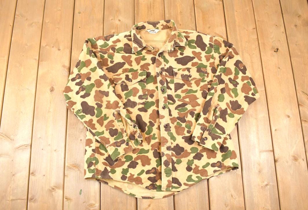 Vintage 1970s Duxbak Camo Button Up Shirt Men's L