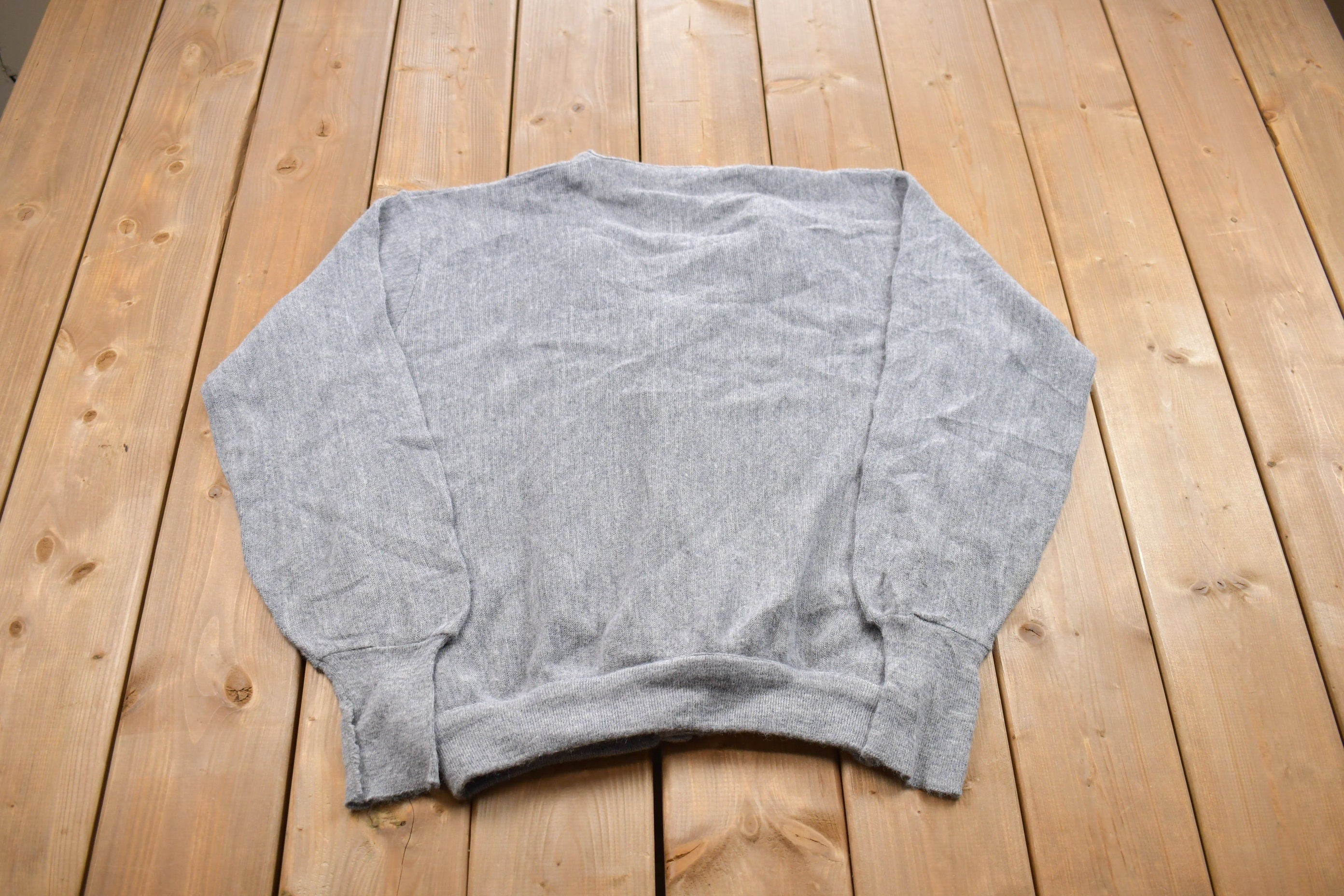 Vintage 1990s Grey Jeff Links Knitted Cardigan Sweater
