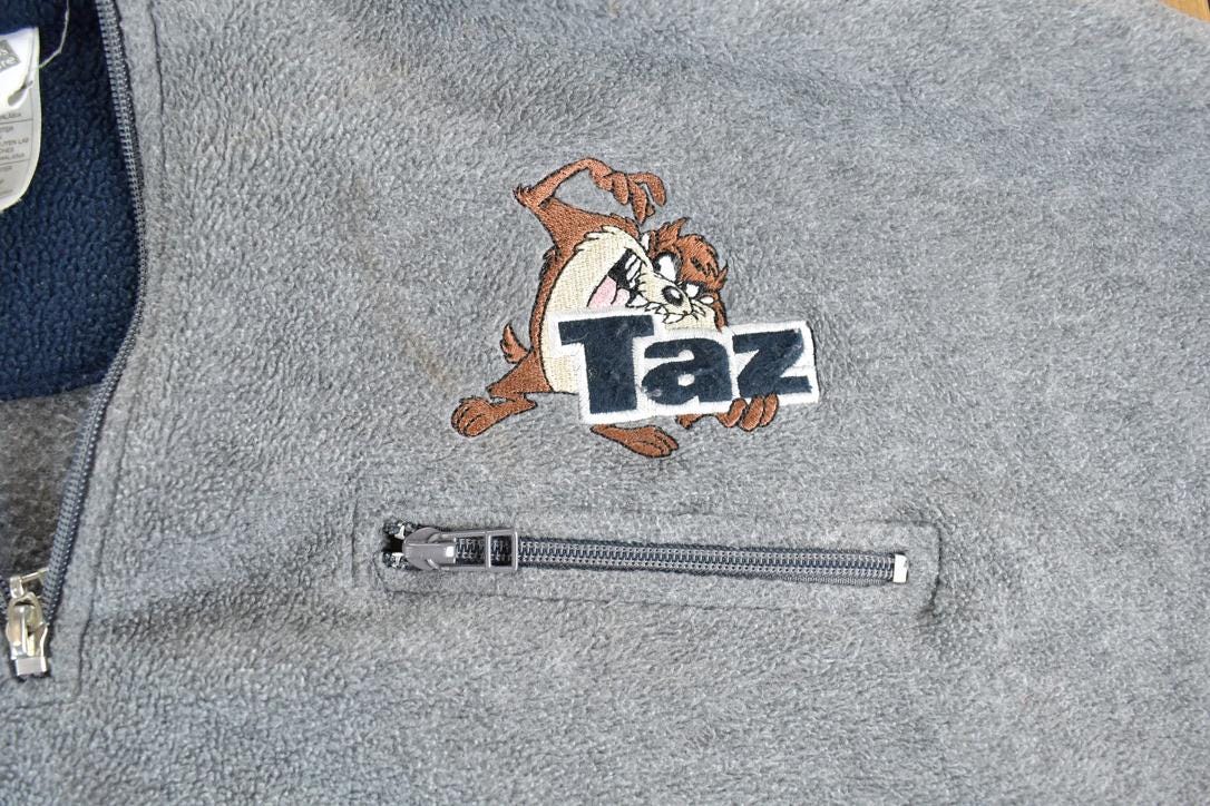 Vintage 1990s Warner Brothers Fleece Taz Embroidered Outdoorsman Sweater