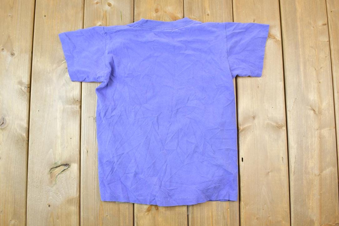 Vintage 1990s Youth Minnesota Vikings Flintstones NFL Graphic T-Shirt