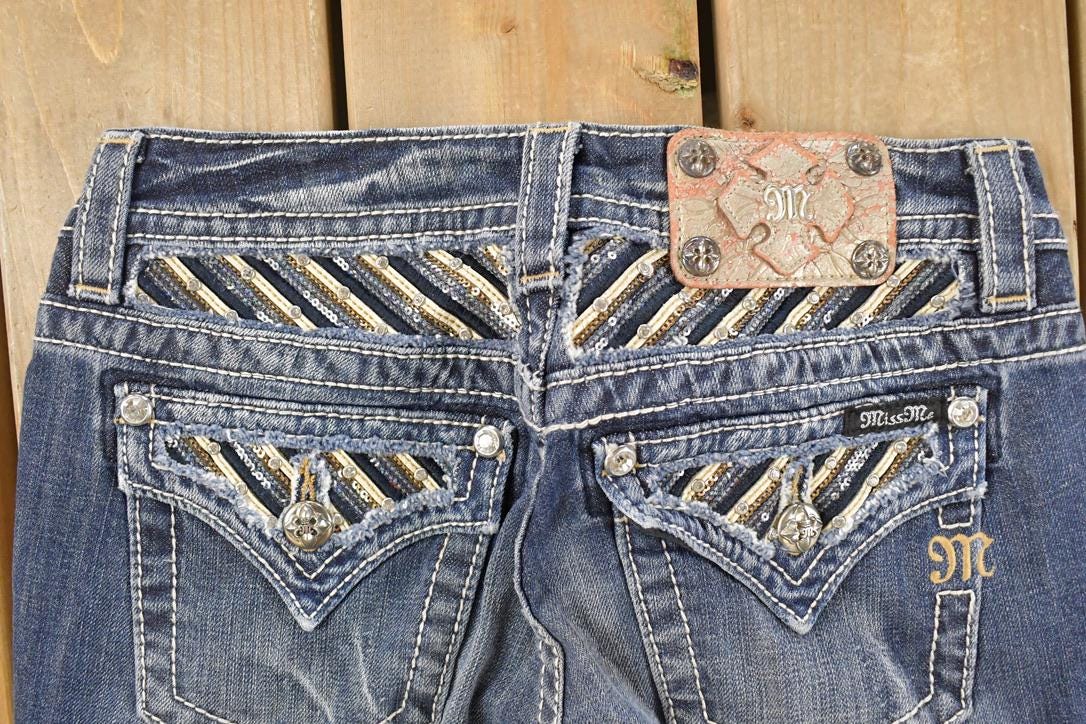 Vintage Deadstock Y2K Miss Me Bedazzled Low Rise Jeans Women's Size 26x31