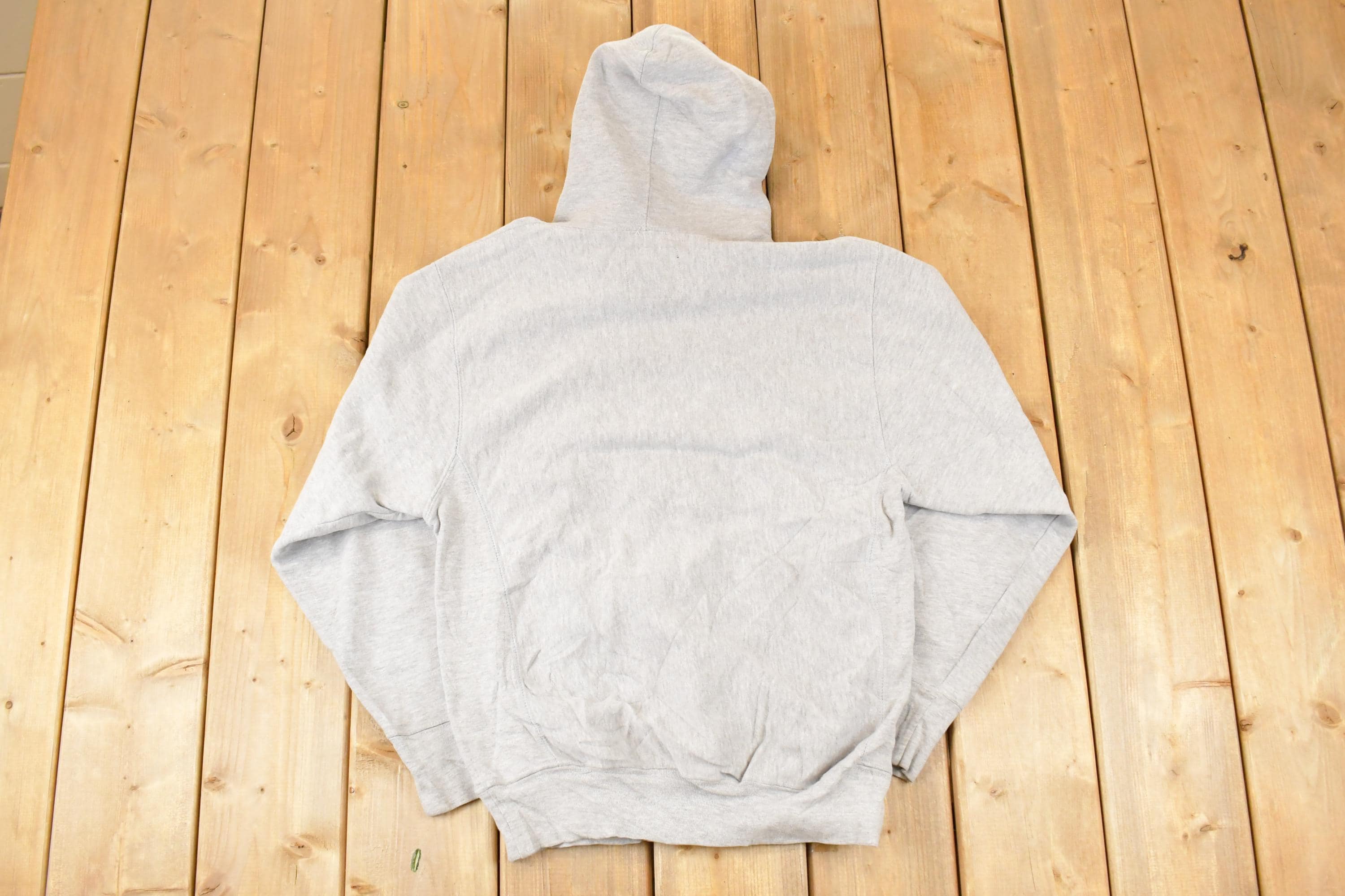 Vintage 1990s Steve & Barry's Wisconsin Embroidered University Hoodie Sweater Men's XS
