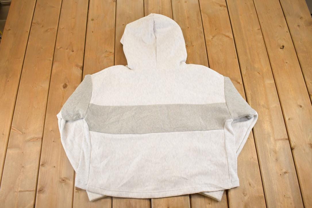 Vintage Y2K Sacred Heart University Champion Reverse Weave Sweatshirt Women's XL Cropped / 2000s Heavyweight Sweater / 2000s Cross Grain
