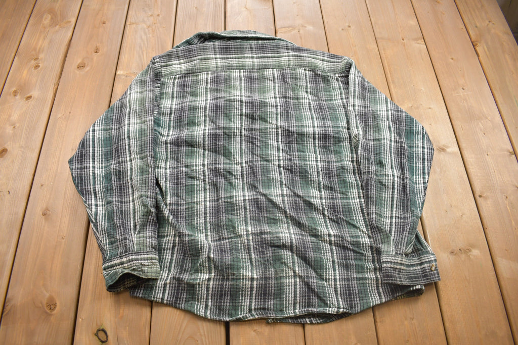 Vintage 1990s Five Brother Plaid Button Up Shirt 1990s Button Up / Vintage Flannel / Basic Button Up