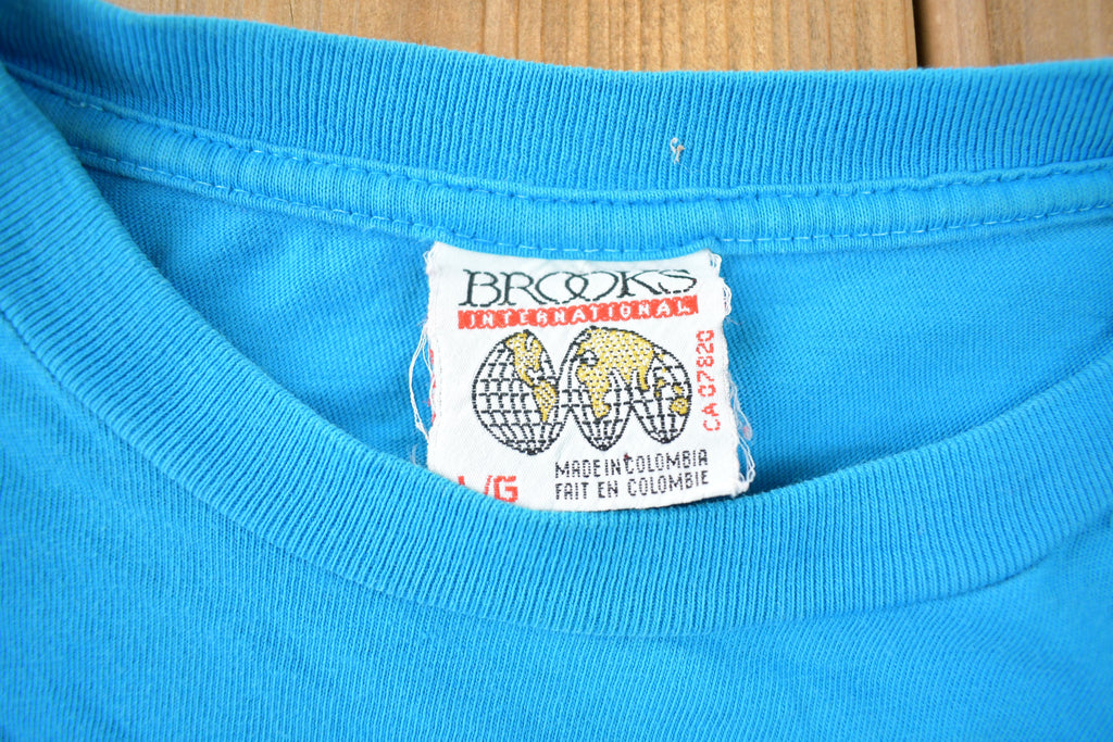 Vintage 1980s Brooks International Graphic T Shirt Size L