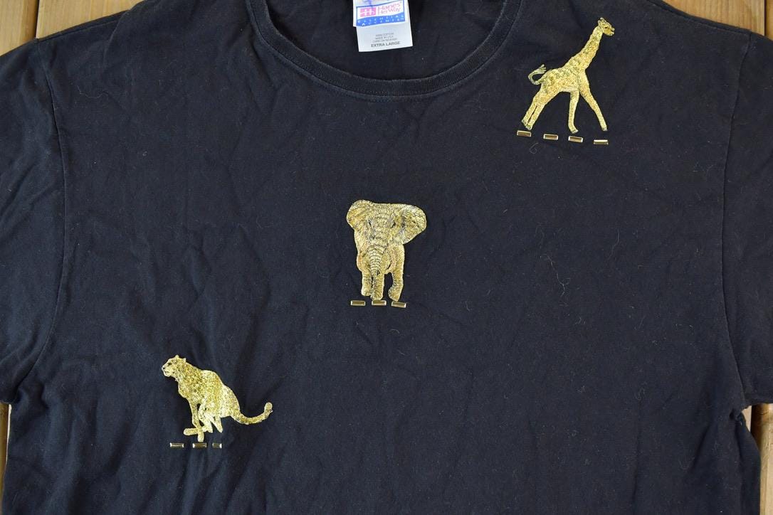 Vintage 1990s Golden African Elephant Outdoors T-Shirt