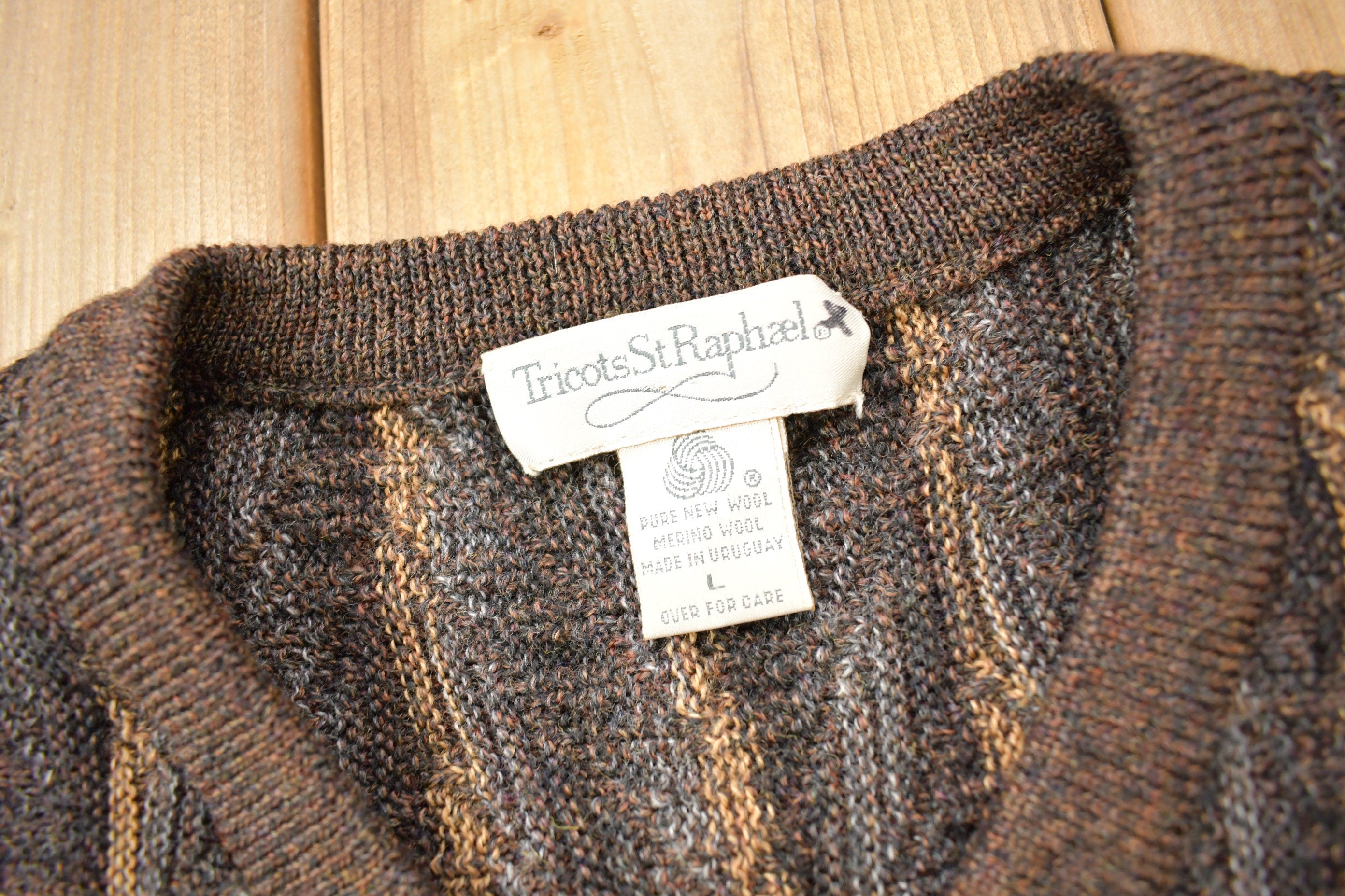 Vintage 1990s Tricots St. Raphael's Pure Merino Wool Knitted Sweater