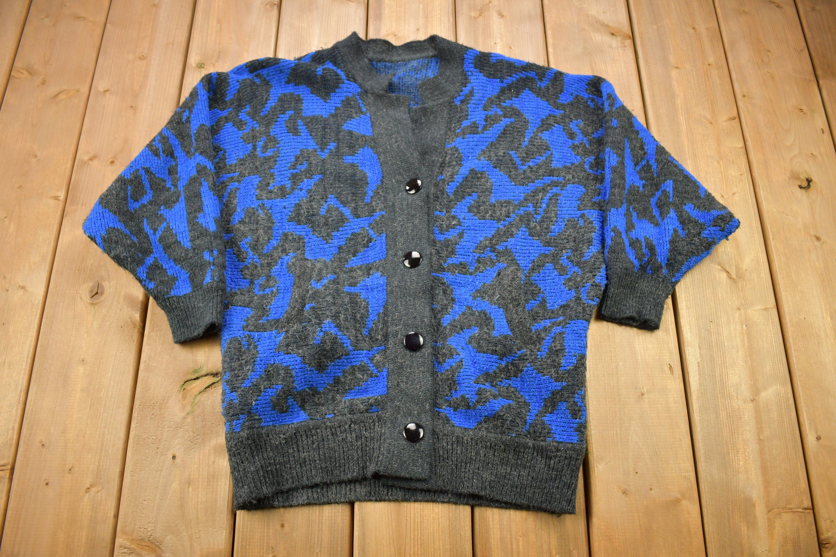 Vintage 1990s All Over Pattern Knitted Cardigan Sweater