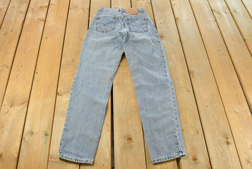 Vintage 1990s Levi's 550 Relaxed Tapered Denim Jeans Women's 26 x 32 / 90s Levi's / Made in USA