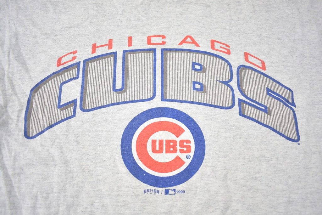 Vintage 1999 Chicago Cubs MLB Baseball Graphic T-Shirt Made In USA