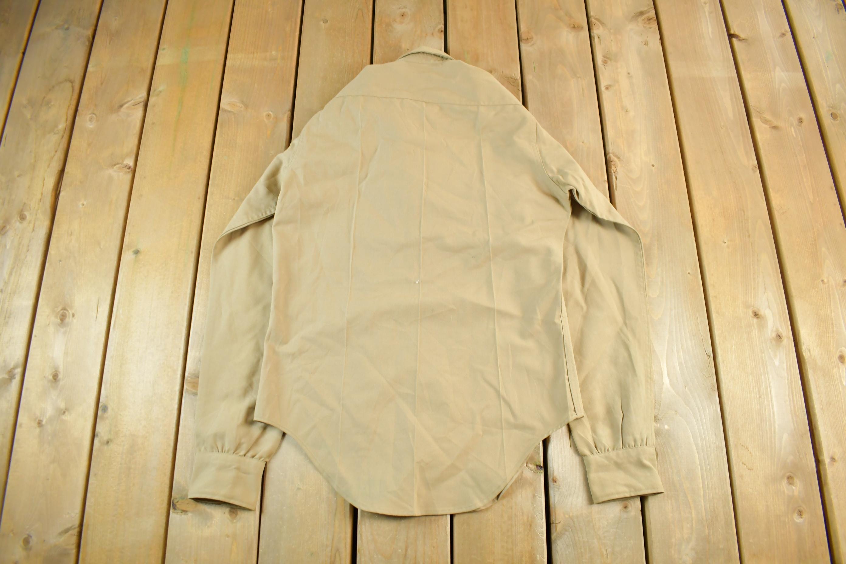 Vintage 1970s Marine Corps Military Khaki Button Up Shirt Mens Medium