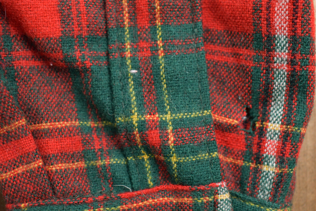 Vintage 1990s Woolrich Plaid Flannel Button Up Shirt