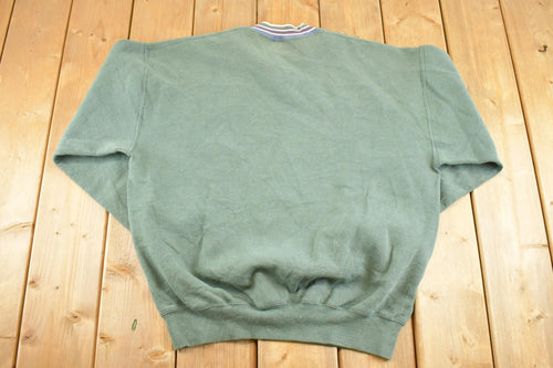 Vintage 1990s Katmal Lodge Souvenir Fishing Crewneck Sweatshirt Mens L / 90s Crewneck / Travel Vacation Sweater