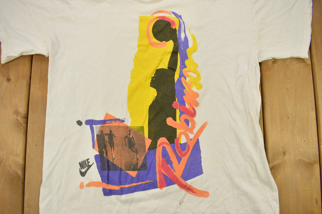 Vintage 1990s David Robinson Nike Basketball Graphic Grey Tag T-Shirt