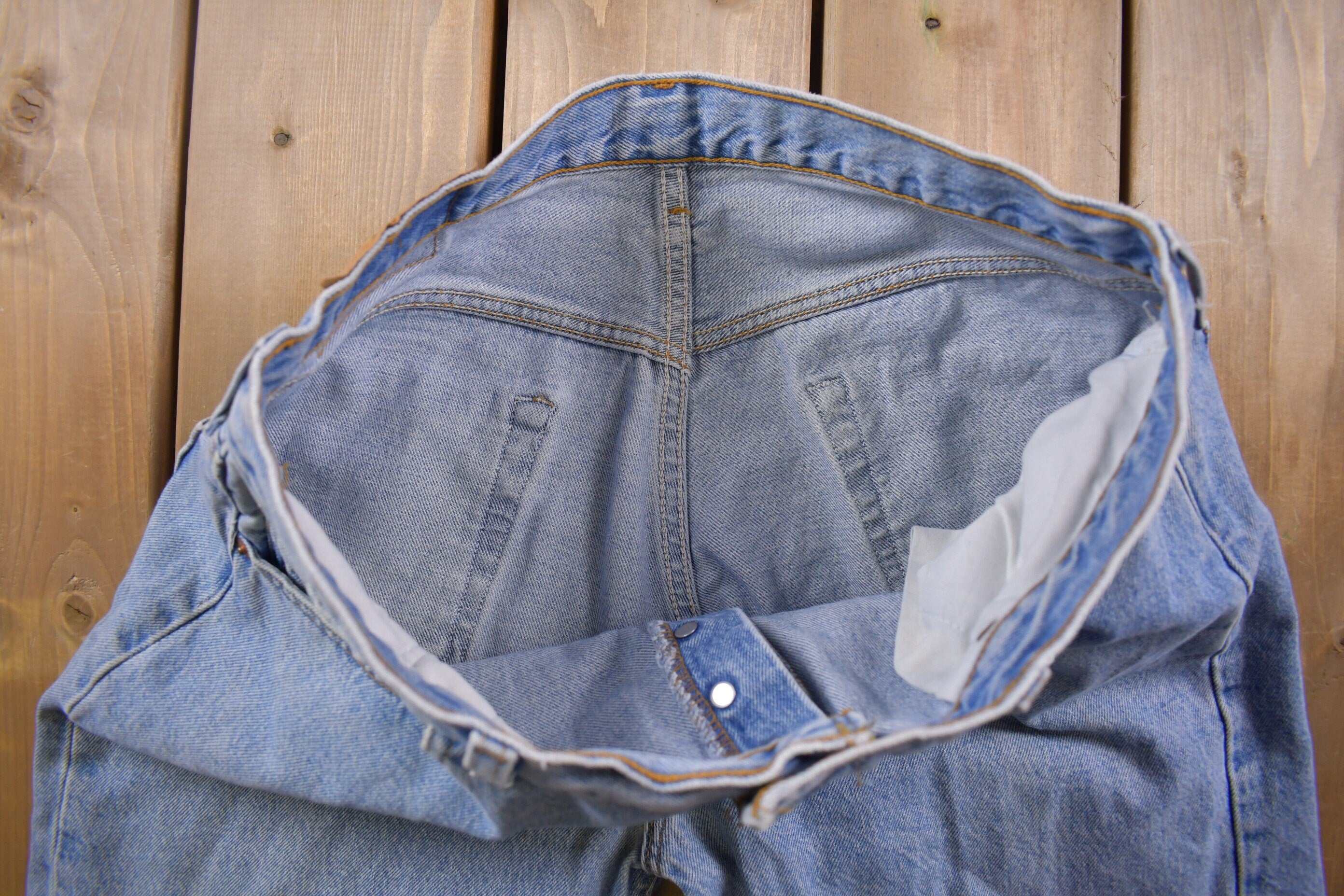 Vintage 1990s Levi's 501 Red Tab Jeans Size 34 x 29