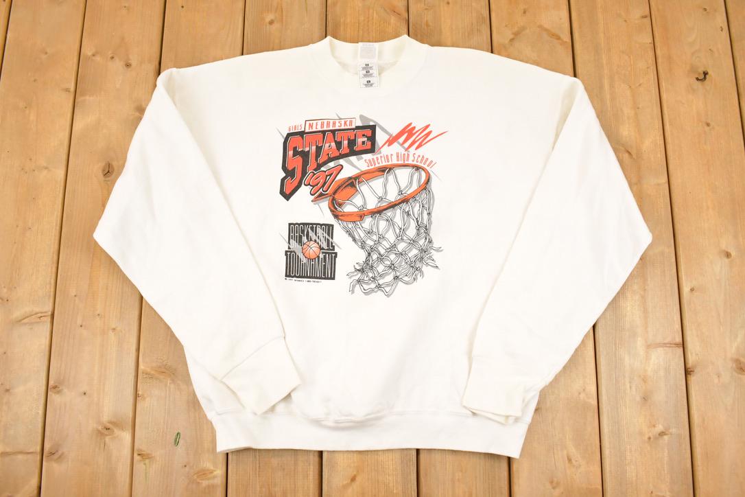 Vintage 1997 Nebraska State Basketball Tournament Graphic Print Crewneck Sweatshirt Men's L