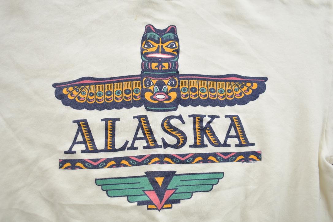 Vintage 1990s Alaska Graphic Sweatshirt
