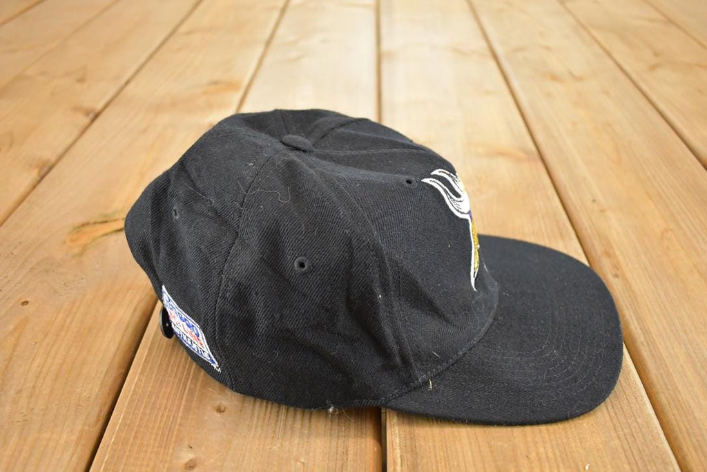 Vintage 1990s Minnesota Vikings Snapback NFL Hat / 90's Embroidered Sportswear Cap