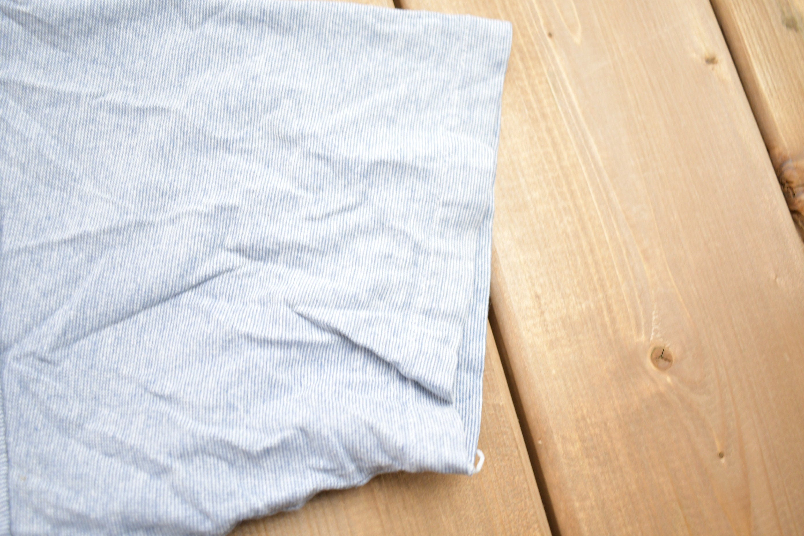 Vintage 1990s Arizona Embroidered Cactus Graphic T-Shirt