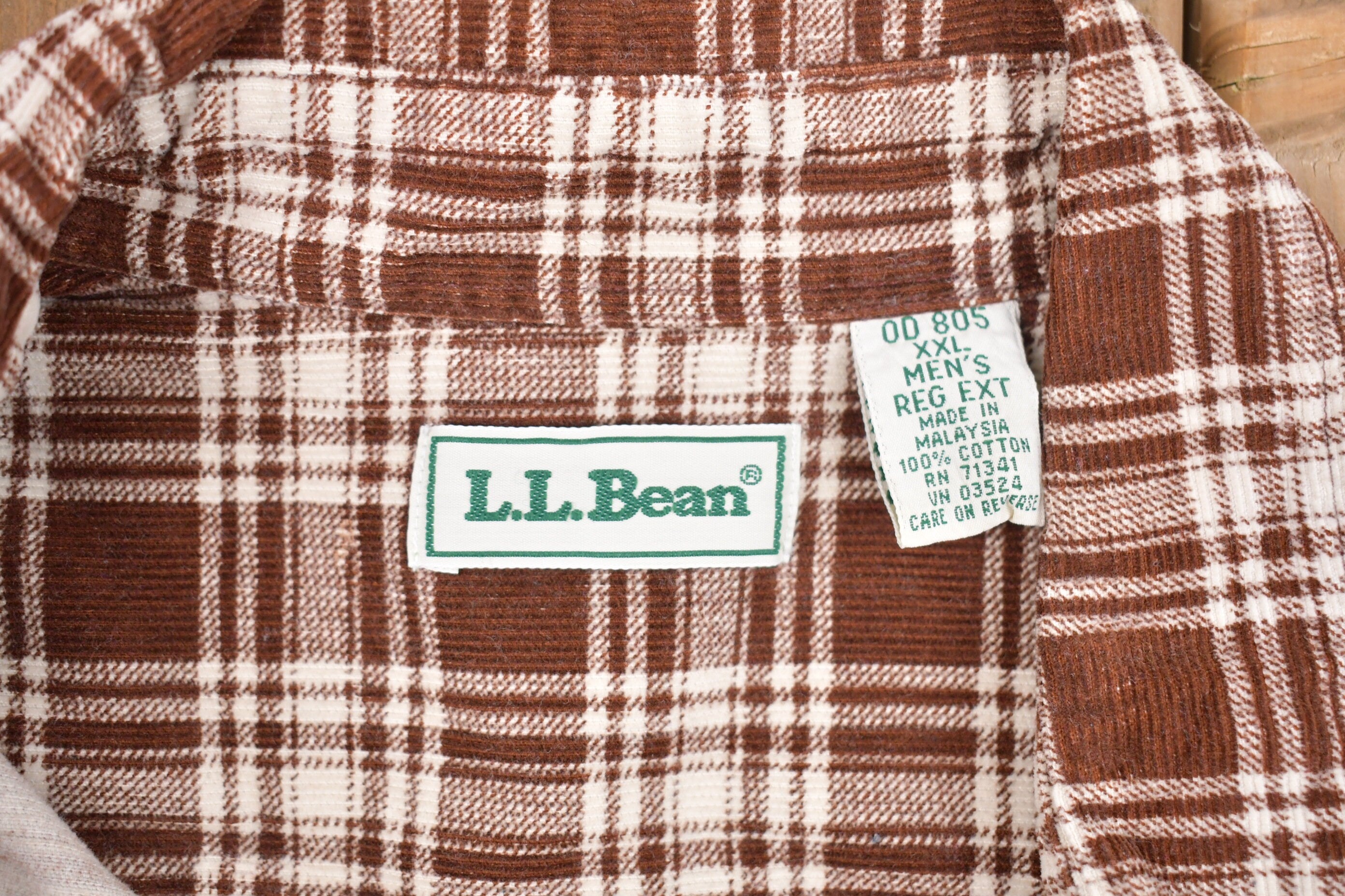 Vintage 1990s LL Bean Plaid Button Up Shirt