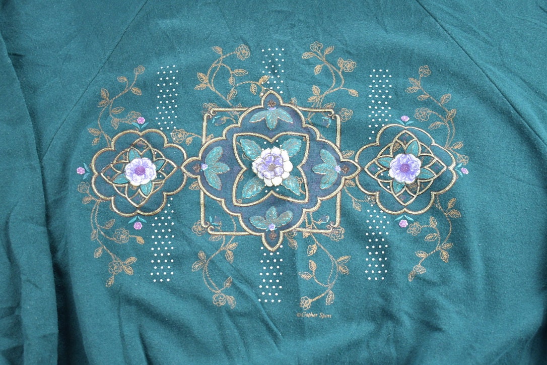 Vintage 1990s Cute Floral Crewneck /