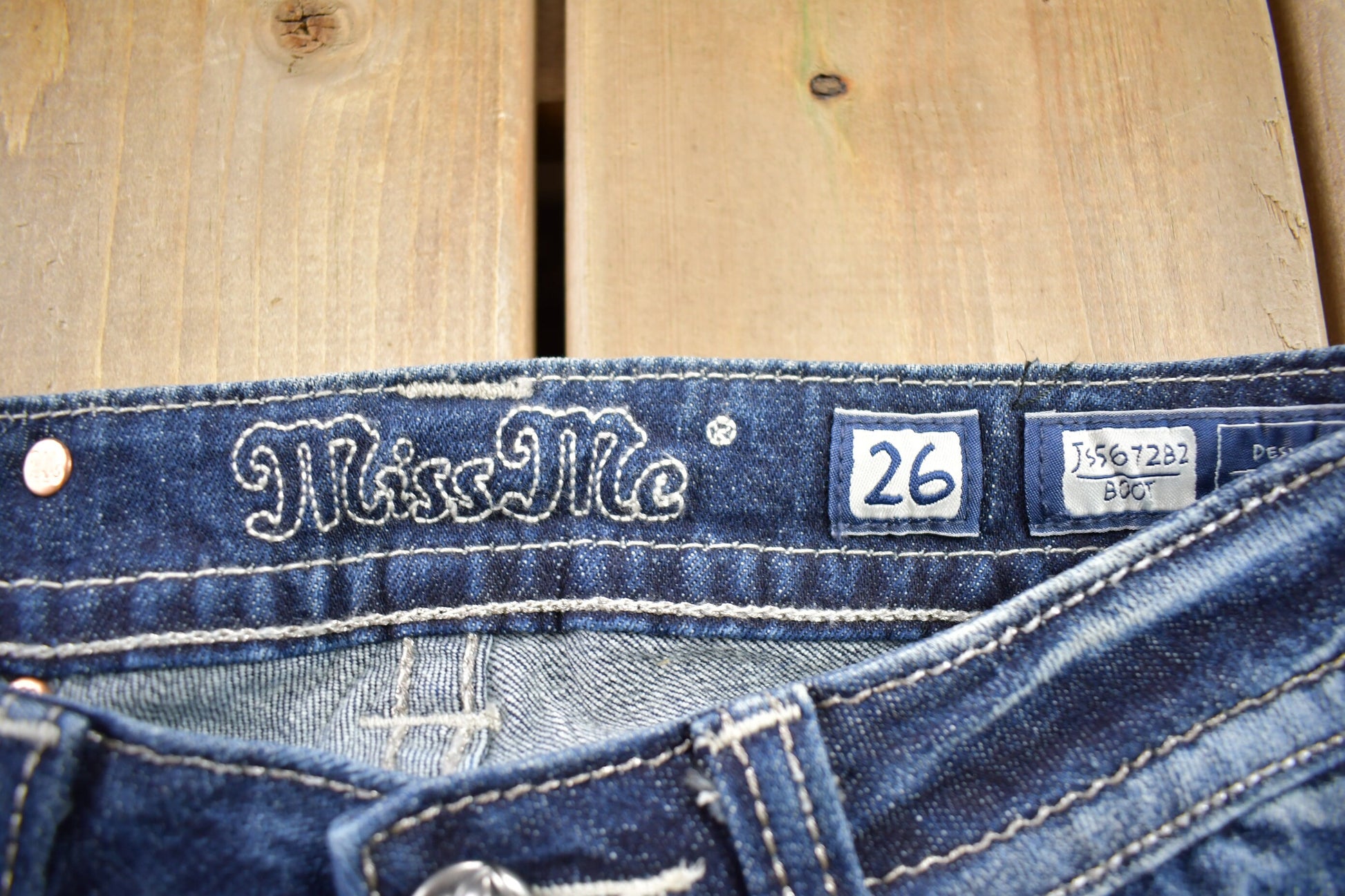 Vintage Y2K Miss Me Bedazzled Low Rise Jeans Size 26x32