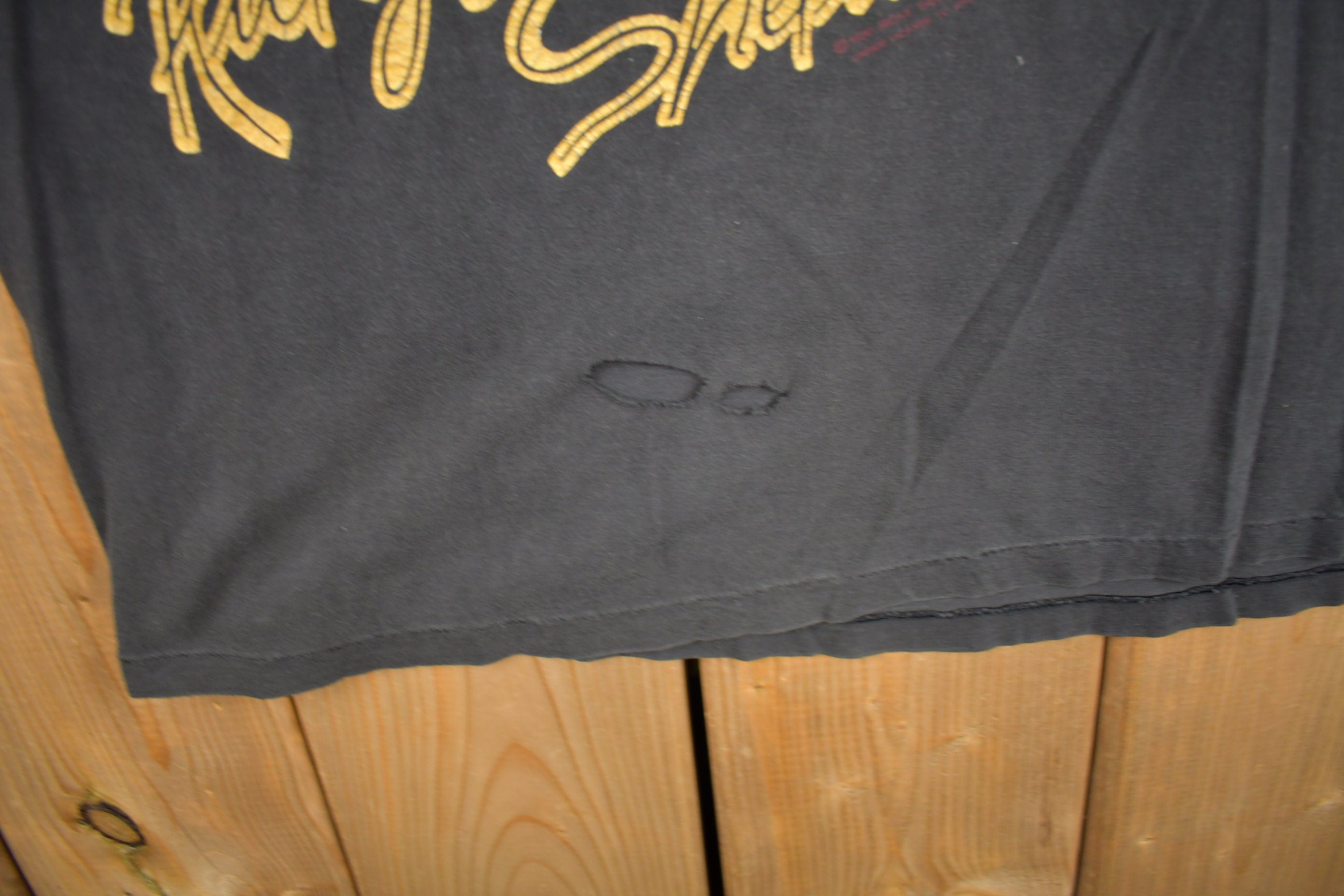 Vintage 1990 Ricky Van Shelton Entertainer Of The Year Country Music Graphic T-Shirt