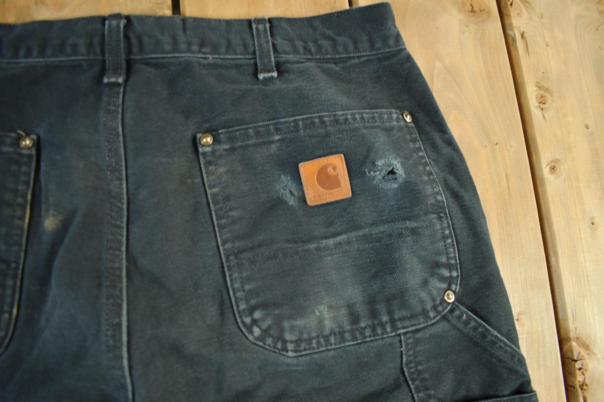 Vintage 2000s Carhartt Distressed Double Knee Denim Work Jeans Adult 33 x 32