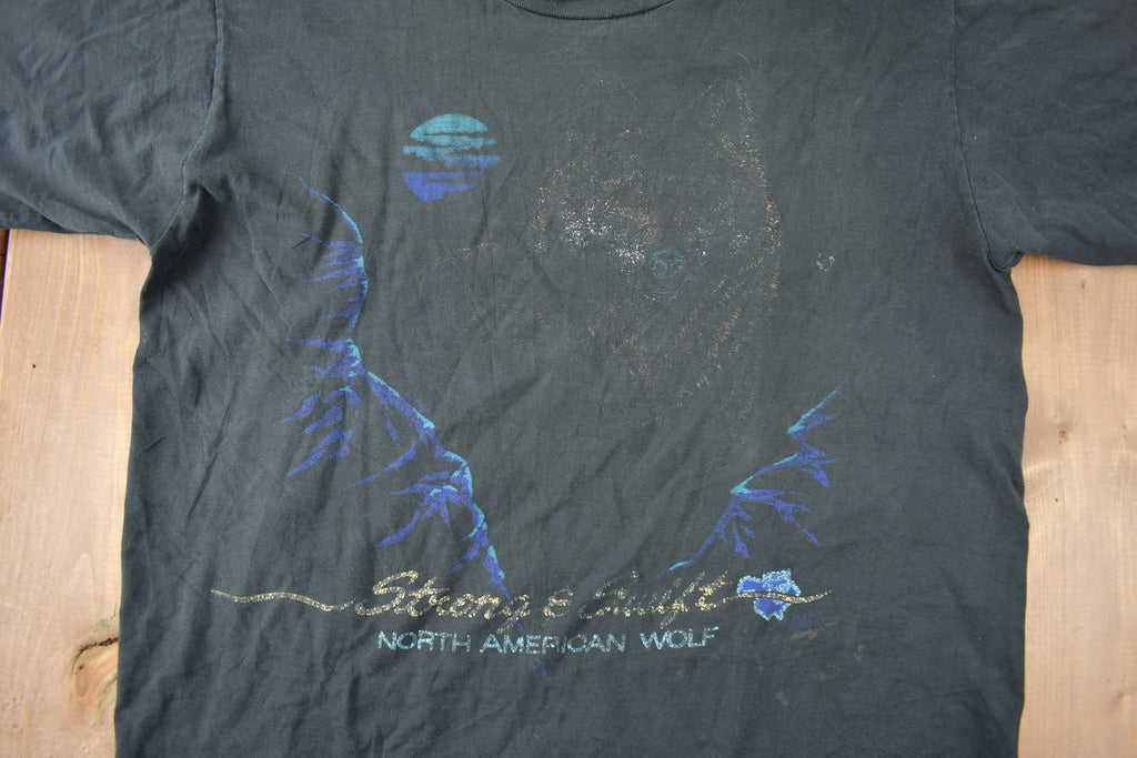 Vintage 1990s North American Wolfe Theme Graphic T-Shirt Made In USA