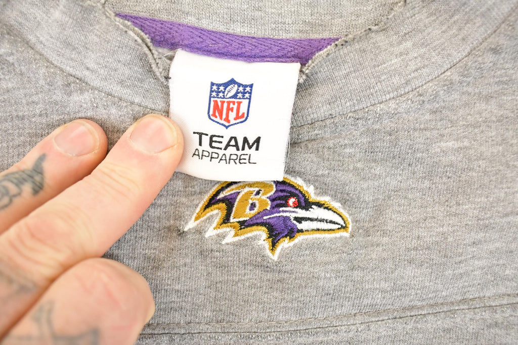 Vintage 1990s Baltimore ravens NFL Football Team Apparel Embroidered Crewneck Sweatshirt Men's L