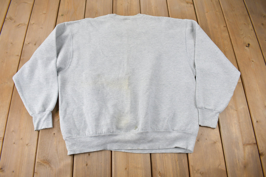 Vintage 1990s ESCAPE South Hampton Ontario Souvenir Crewneck Sweatshirt Made In Canada